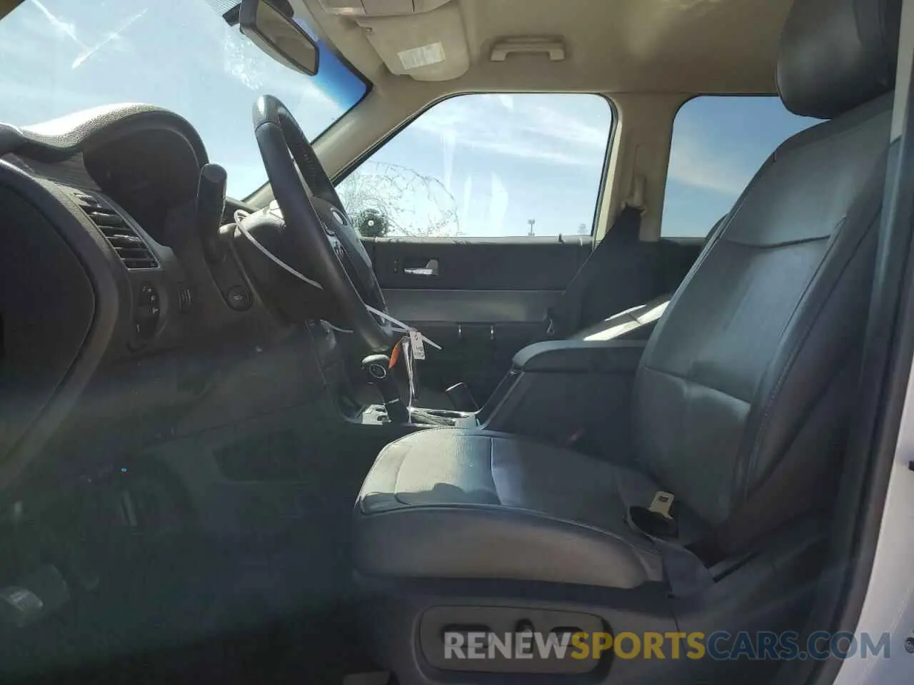 7 Photograph of a damaged car 2FMGK5D85KBA37385 FORD FLEX 2019