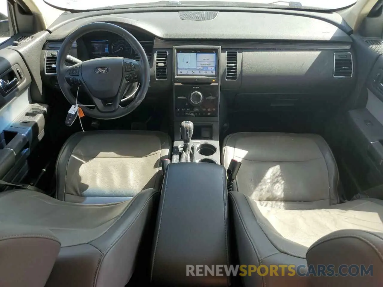 8 Photograph of a damaged car 2FMGK5D85KBA37385 FORD FLEX 2019