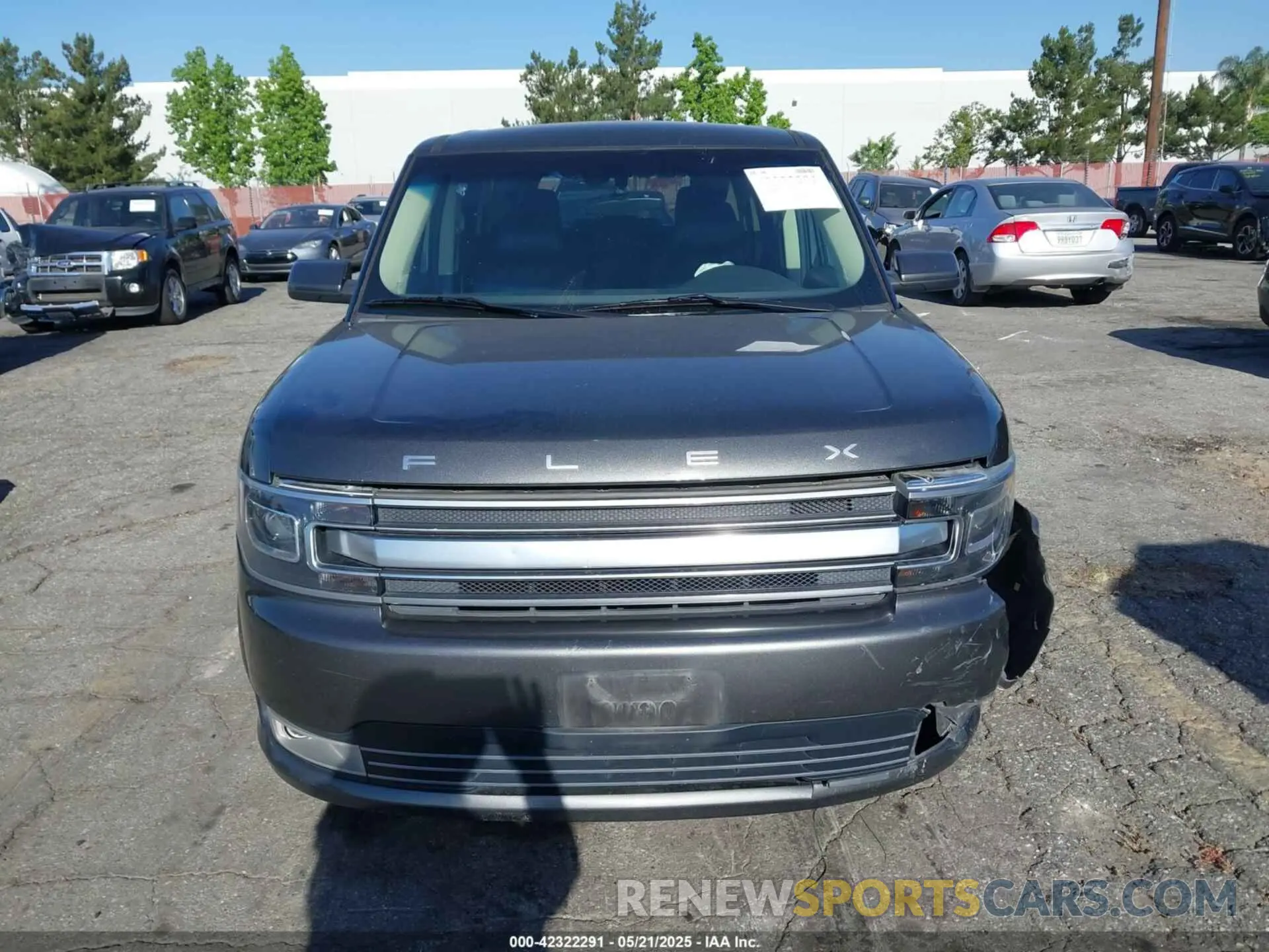 12 Photograph of a damaged car 2FMGK5D86KBA03228 FORD FLEX 2019