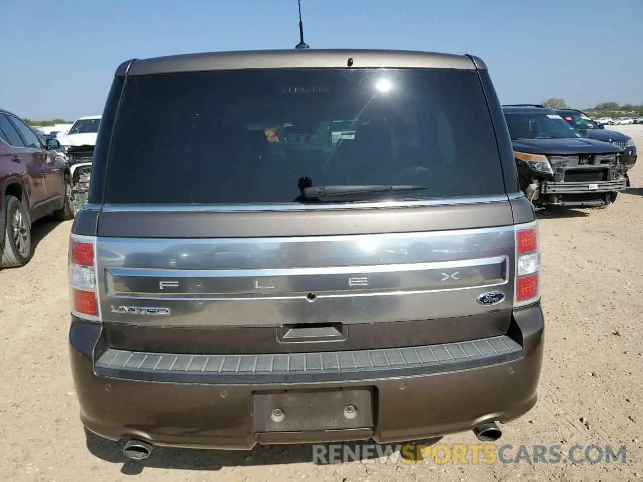 6 Photograph of a damaged car 2FMGK5D86KBA20451 FORD FLEX 2019