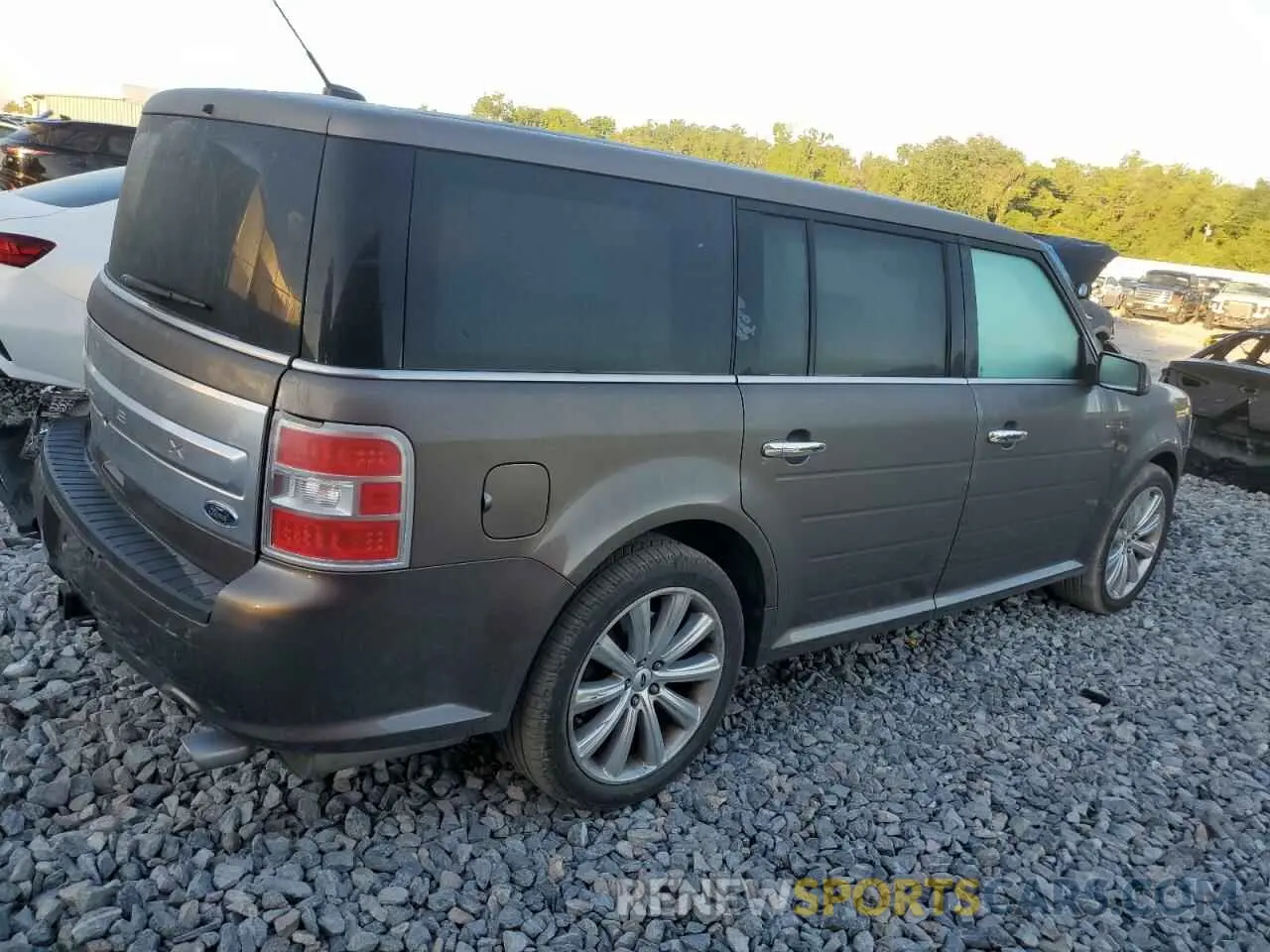 3 Photograph of a damaged car 2FMGK5D88KBA03442 FORD FLEX 2019