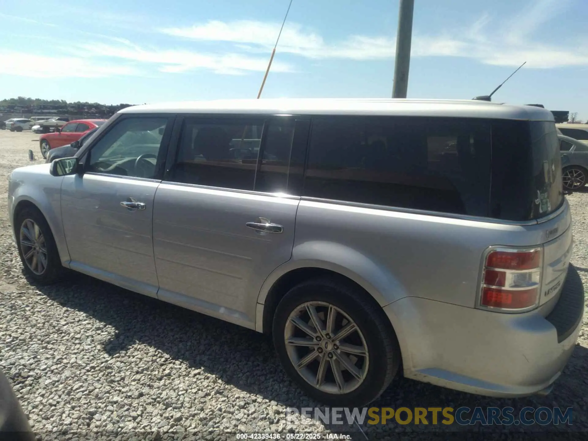 13 Photograph of a damaged car 2FMGK5D88KBA03795 FORD FLEX 2019