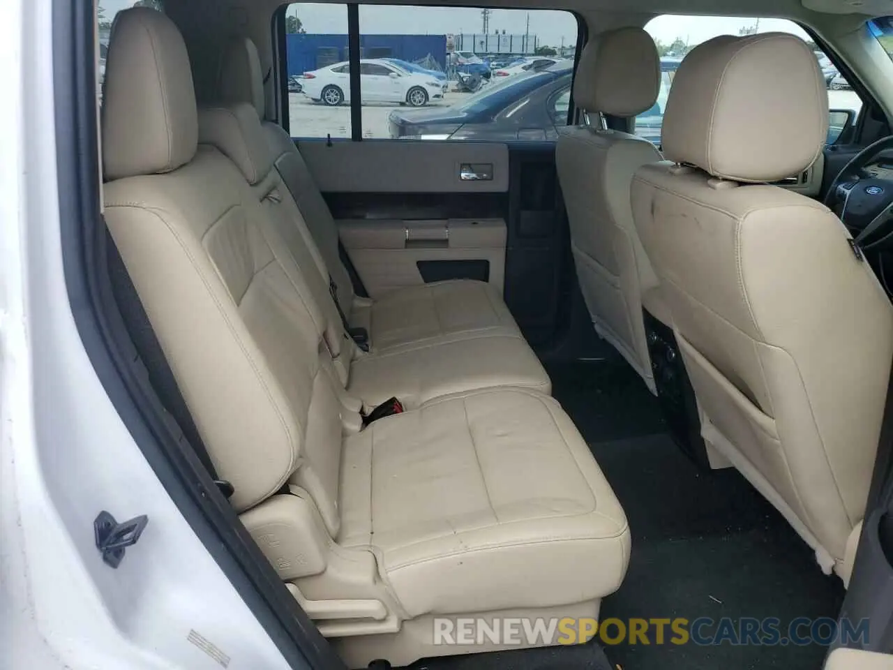 11 Photograph of a damaged car 2FMGK5D88KBA04221 FORD FLEX 2019