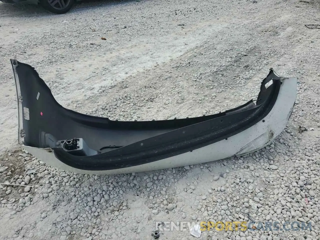 13 Photograph of a damaged car 2FMGK5D88KBA04221 FORD FLEX 2019