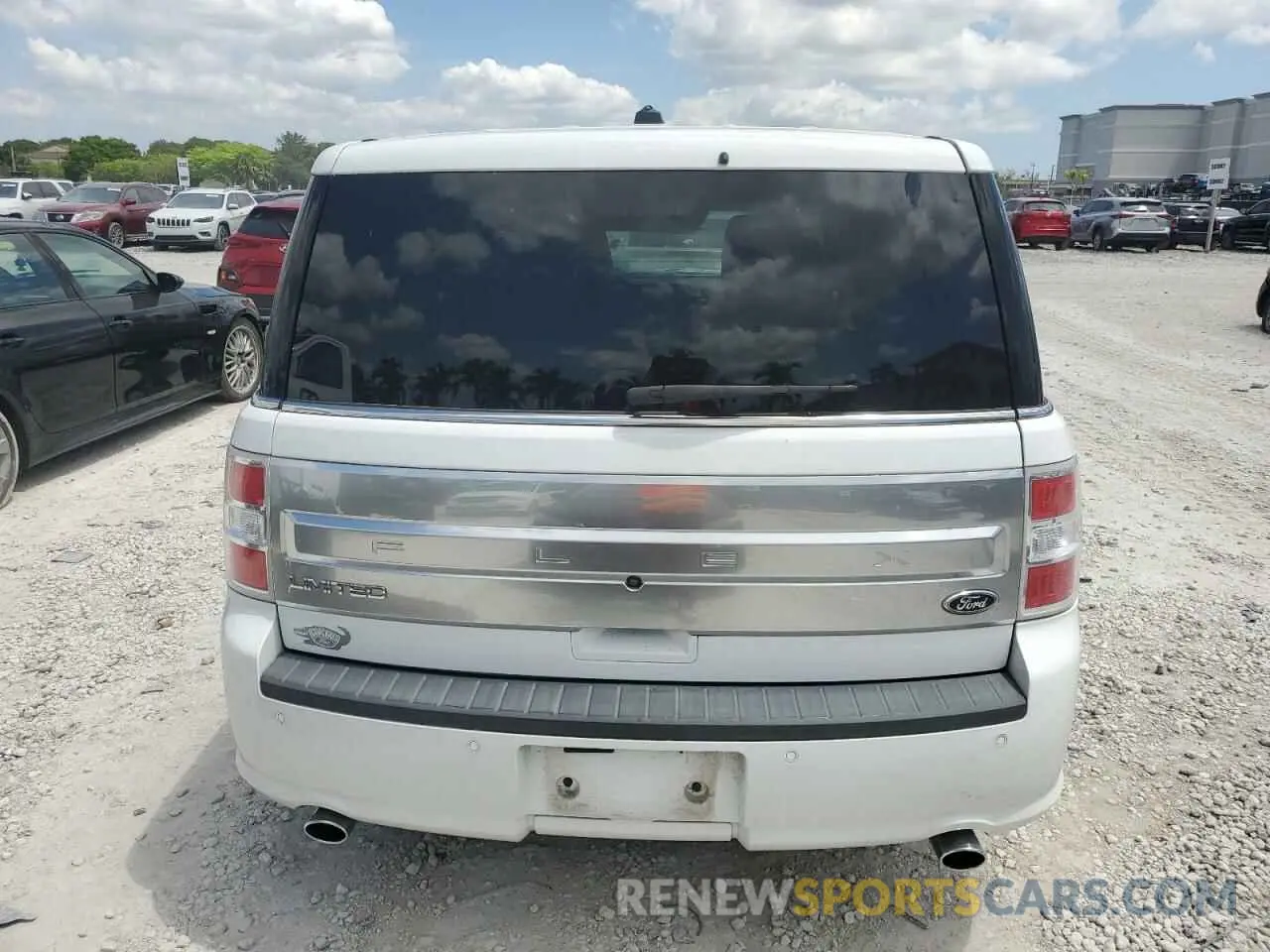6 Photograph of a damaged car 2FMGK5D88KBA04221 FORD FLEX 2019