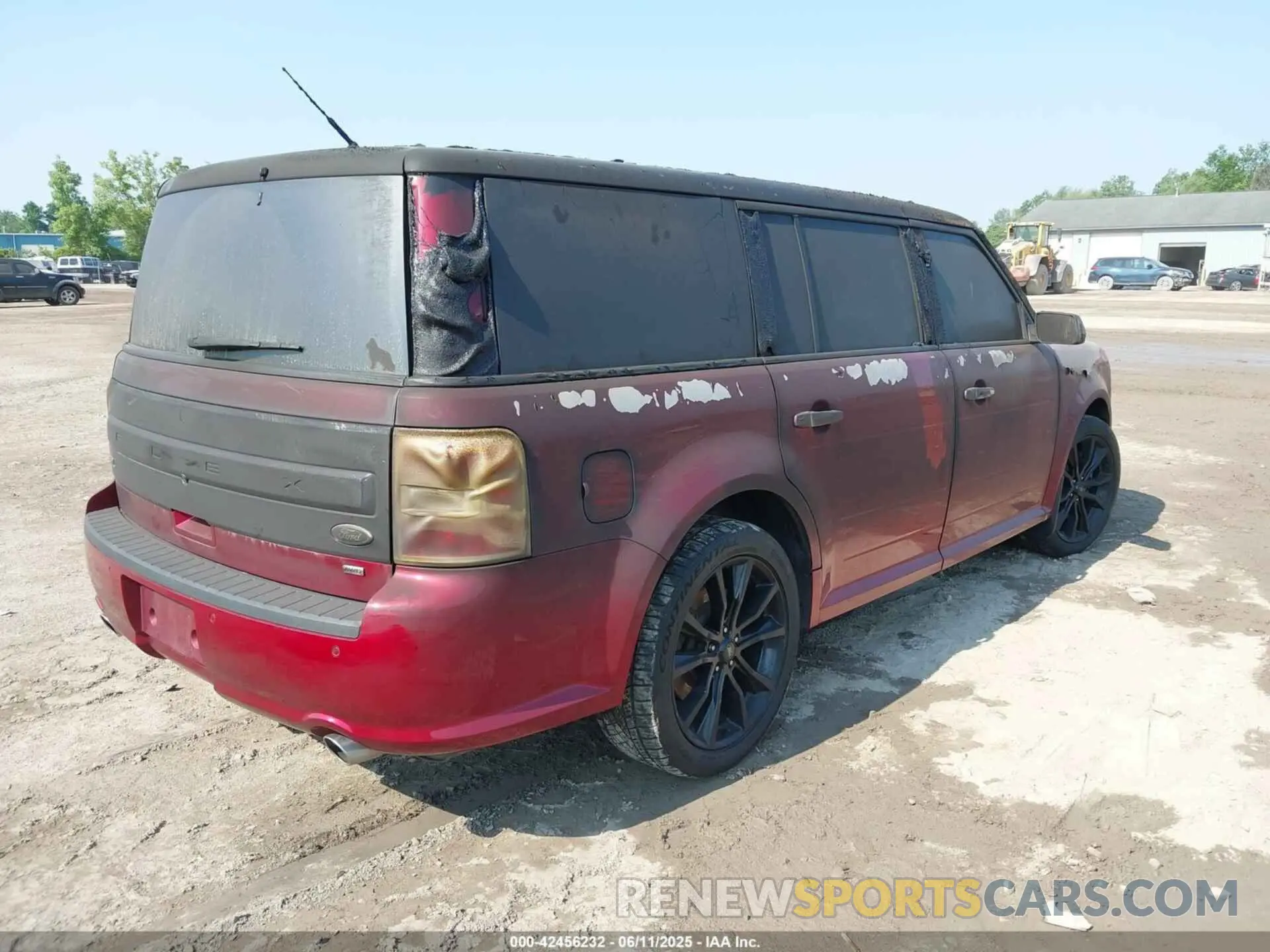 4 Photograph of a damaged car 2FMHK6C80KBA19663 FORD FLEX 2019