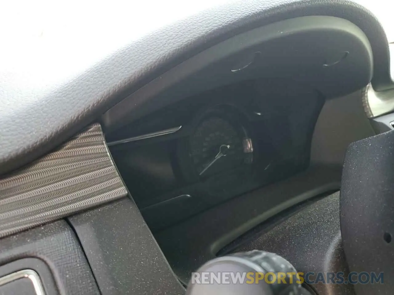 9 Photograph of a damaged car 2FMHK6C82KBA11306 FORD FLEX 2019