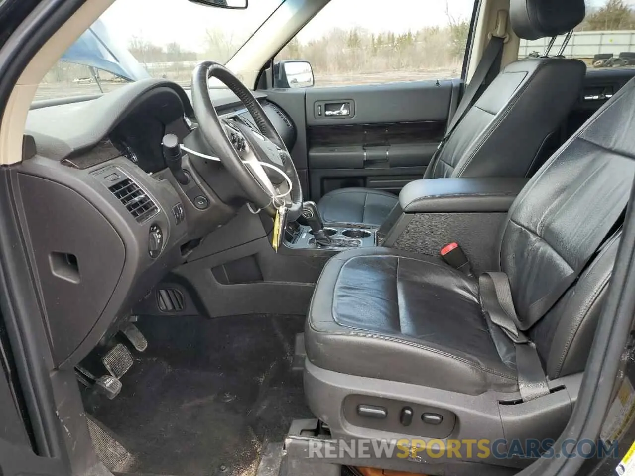 7 Photograph of a damaged car 2FMHK6C82KBA30910 FORD FLEX 2019