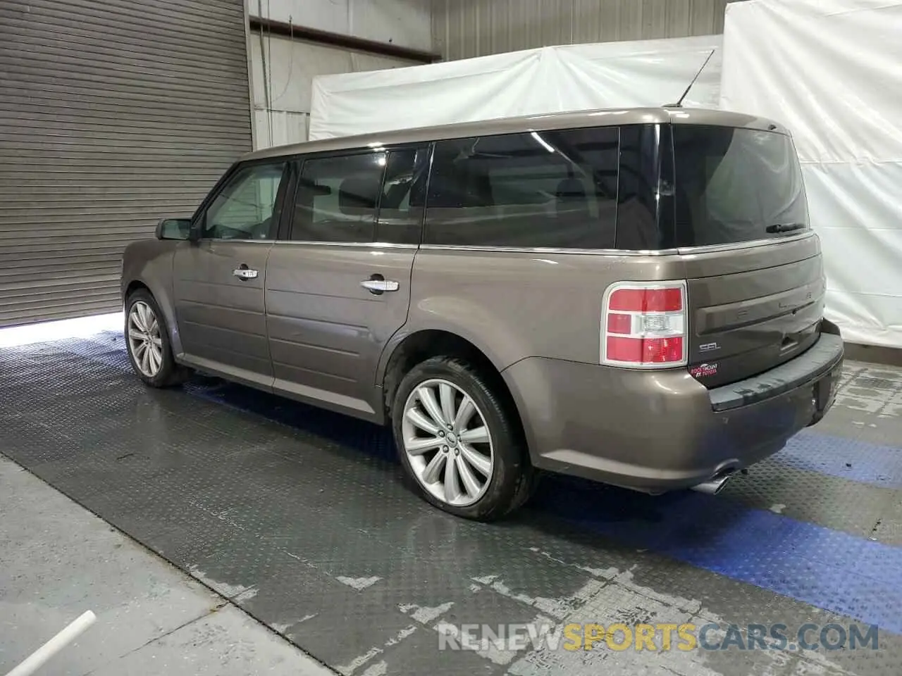 2 Photograph of a damaged car 2FMHK6C83KBA10889 FORD FLEX 2019