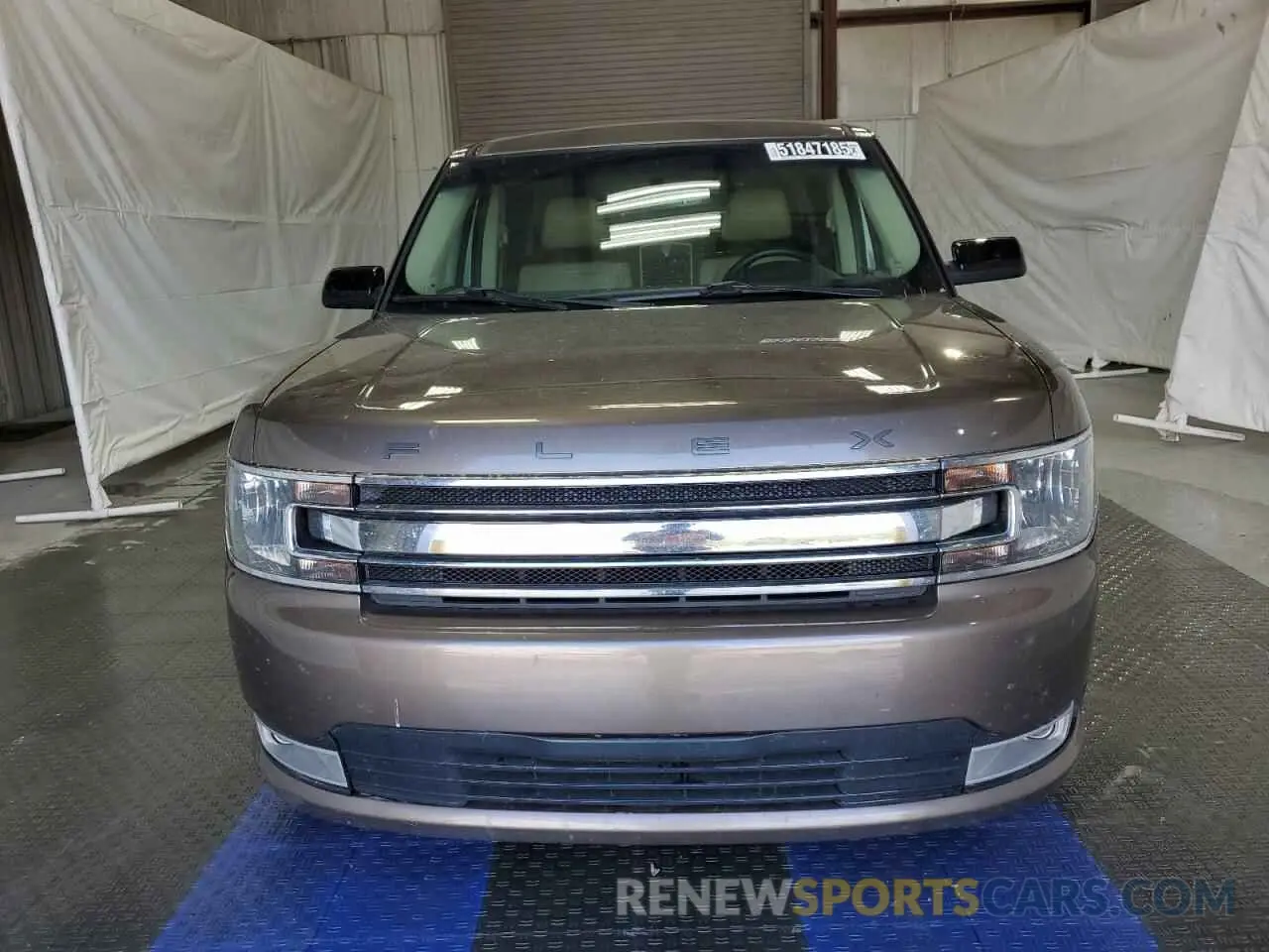 5 Photograph of a damaged car 2FMHK6C83KBA10889 FORD FLEX 2019