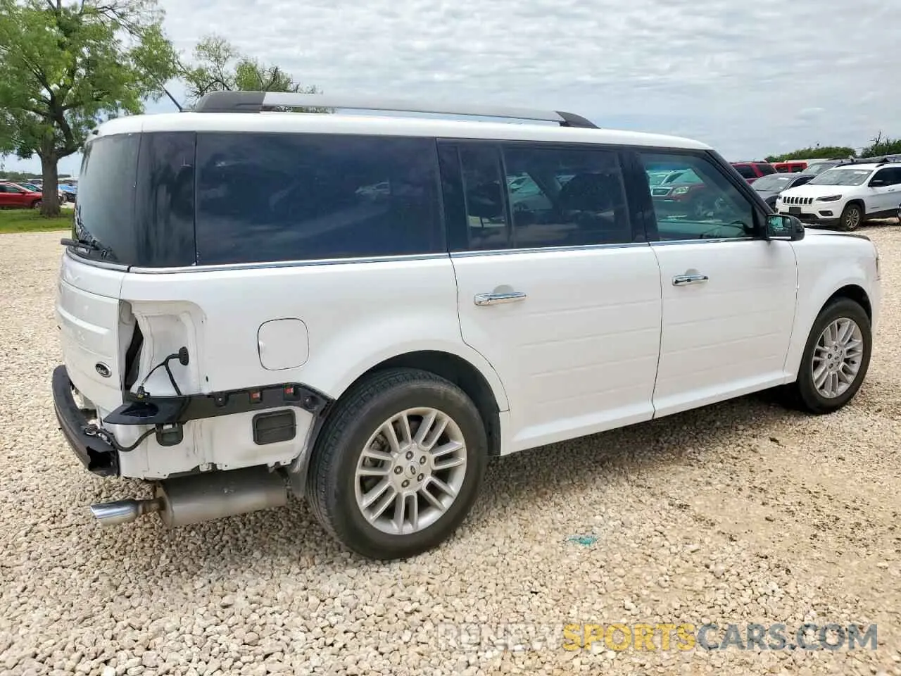 3 Photograph of a damaged car 2FMHK6C88KBA02139 FORD FLEX 2019