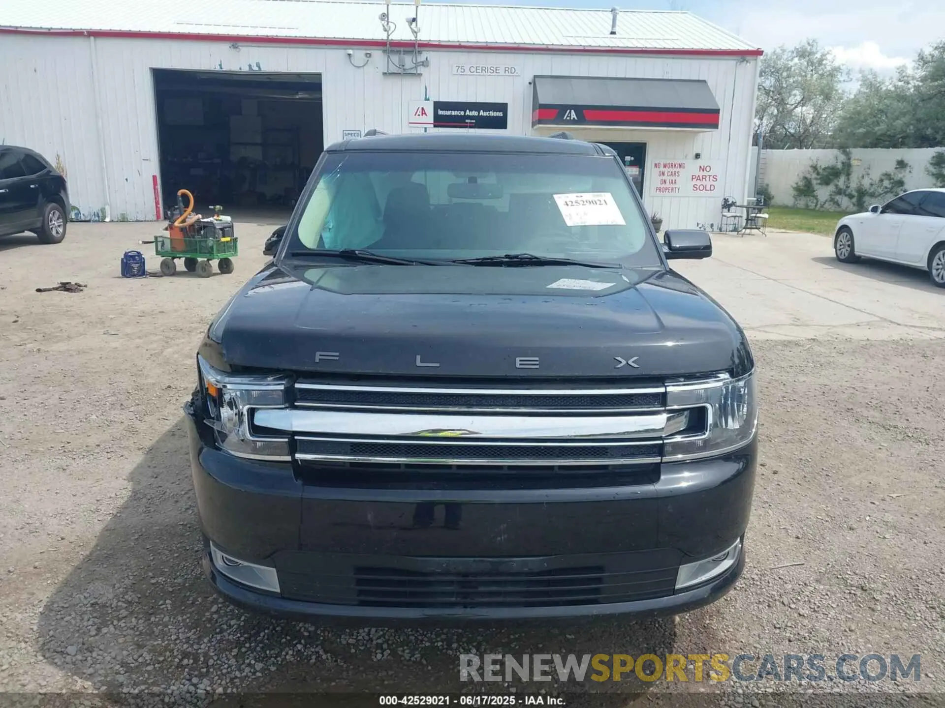 11 Photograph of a damaged car 2FMHK6C88KBA27669 FORD FLEX 2019