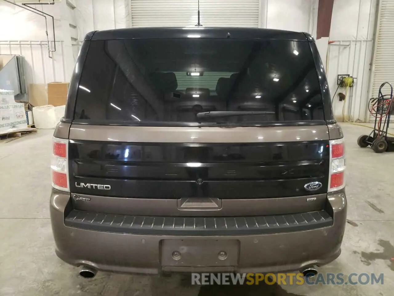 6 Photograph of a damaged car 2FMHK6D80KBA23601 FORD FLEX 2019