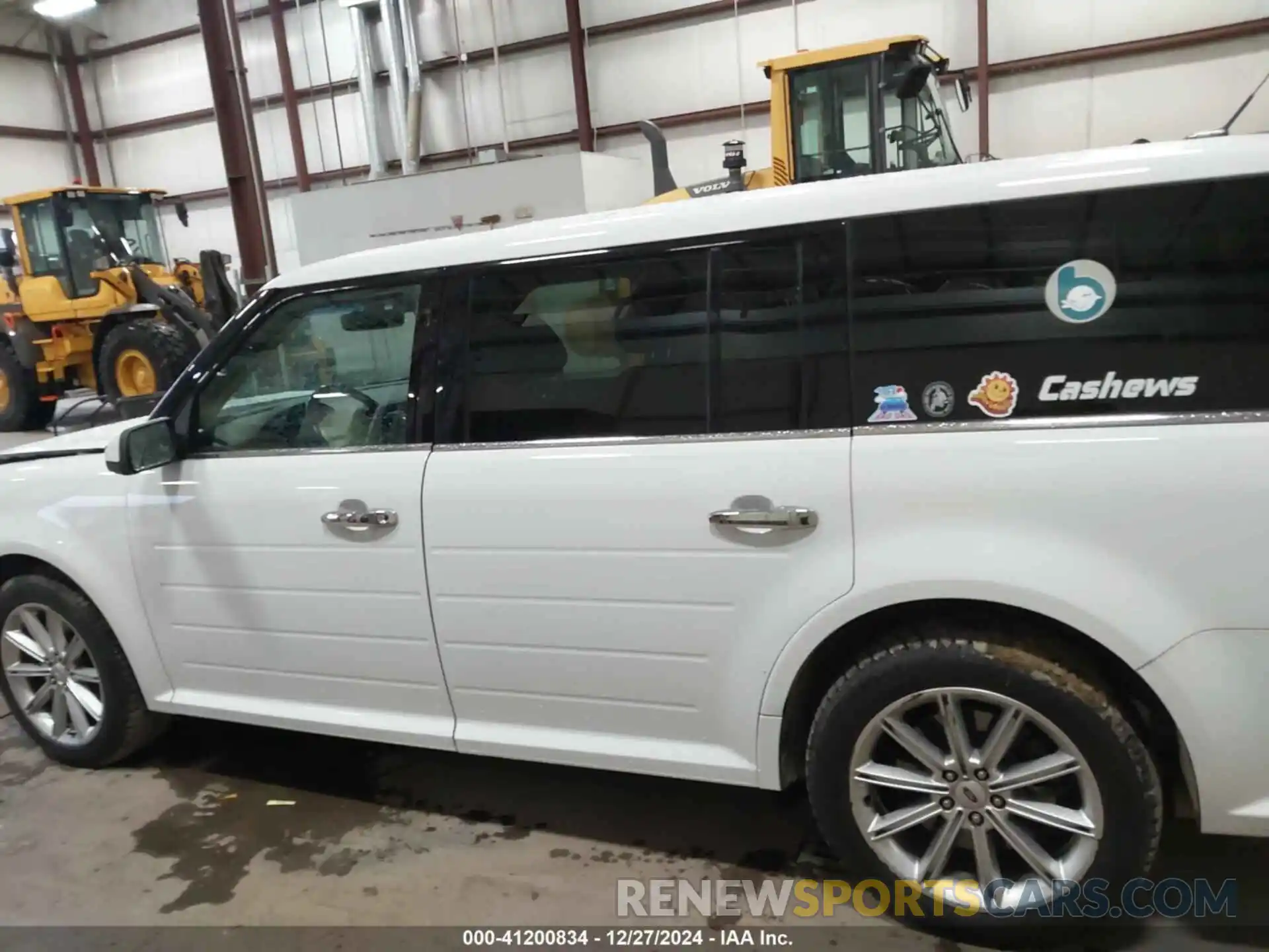 14 Photograph of a damaged car 2FMHK6D80KBA34775 FORD FLEX 2019