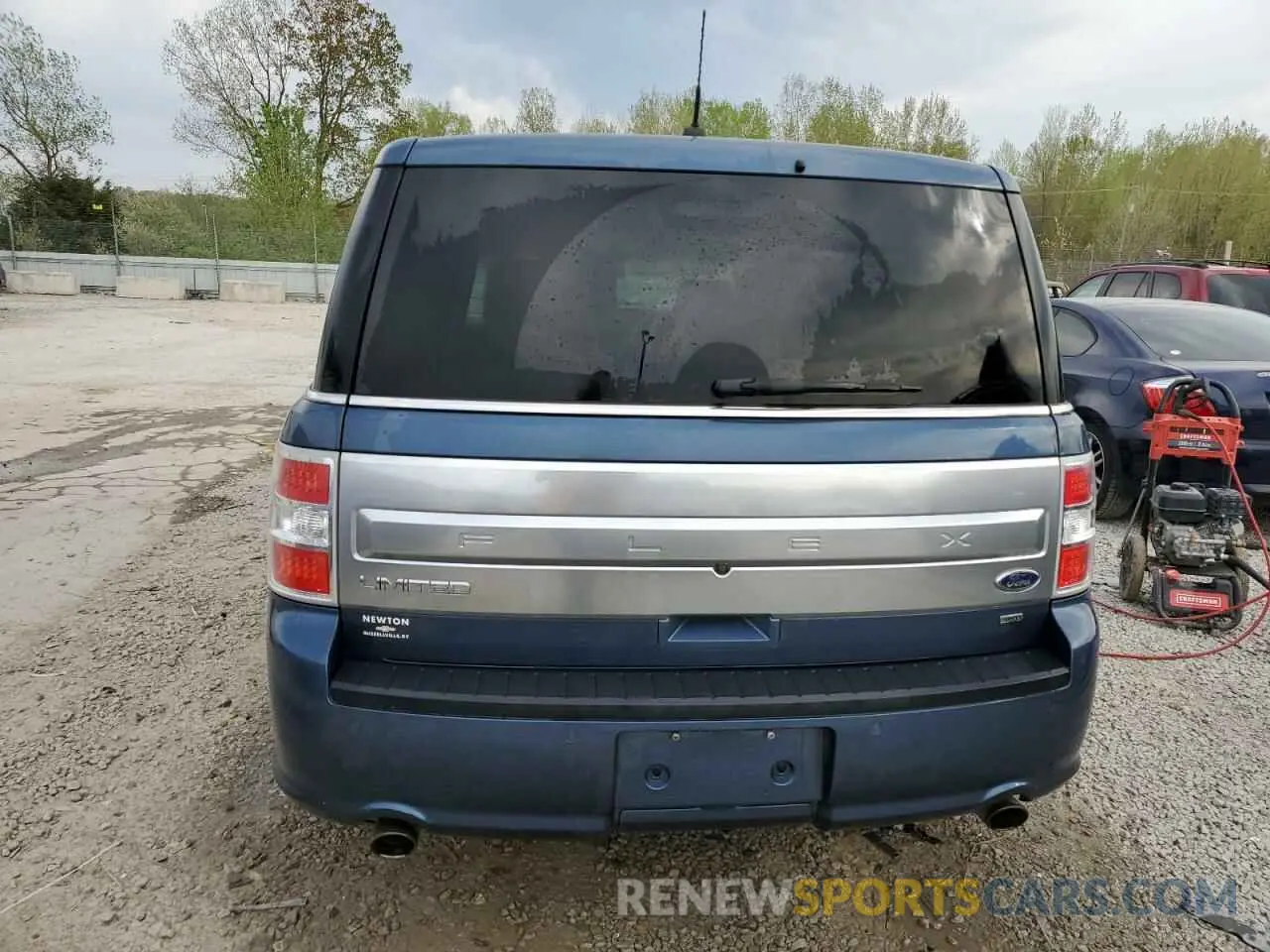 6 Photograph of a damaged car 2FMHK6D80KBA35229 FORD FLEX 2019