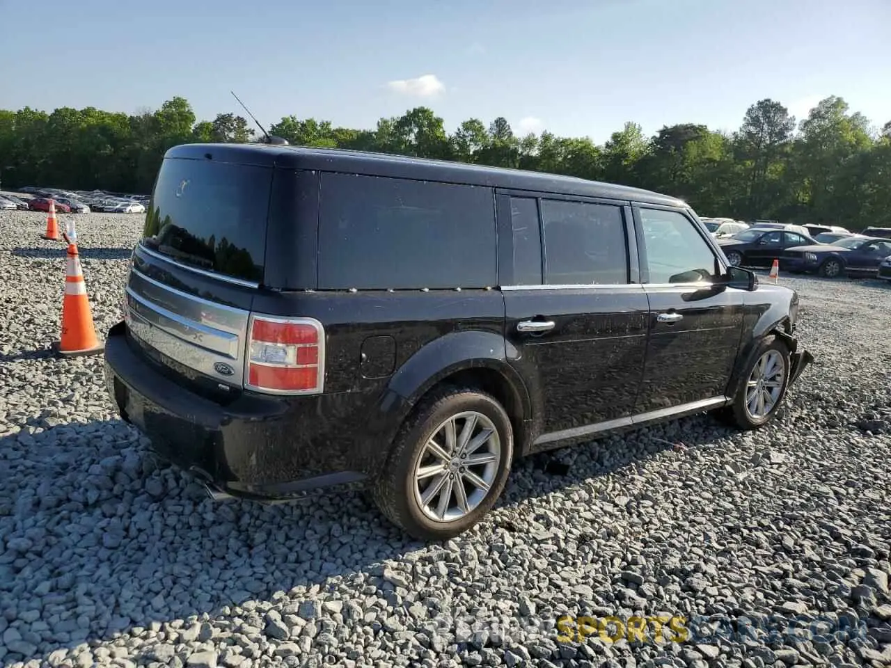 3 Photograph of a damaged car 2FMHK6D81KBA05589 FORD FLEX 2019