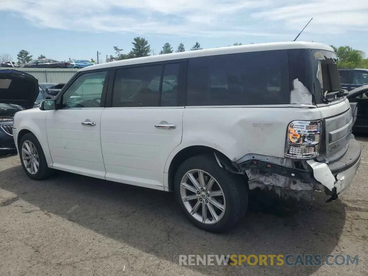 2 Photograph of a damaged car 2FMHK6D82KBA02779 FORD FLEX 2019