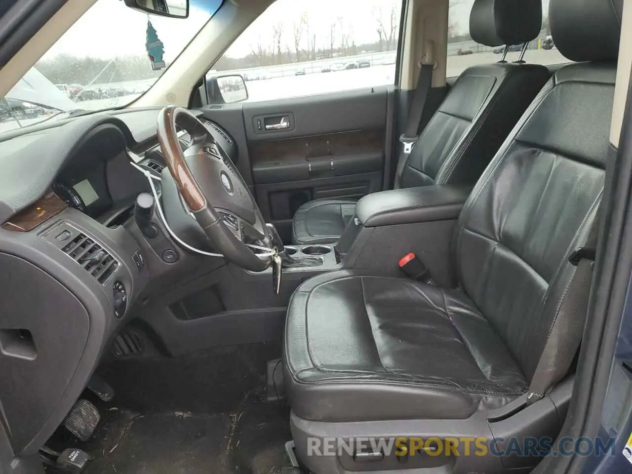 7 Photograph of a damaged car 2FMHK6D82KBA20568 FORD FLEX 2019