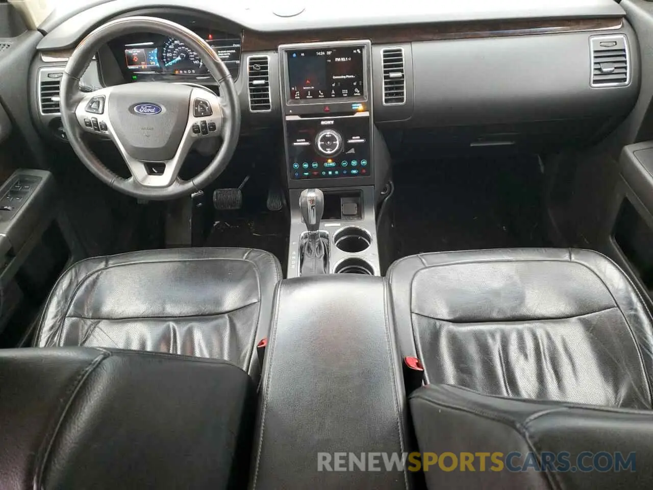 8 Photograph of a damaged car 2FMHK6D82KBA20568 FORD FLEX 2019