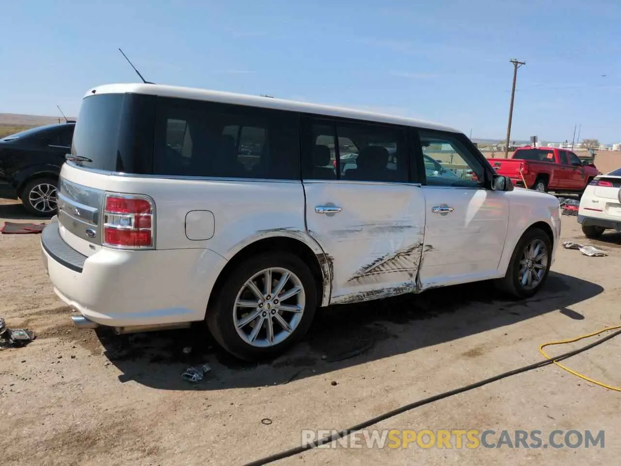 3 Photograph of a damaged car 2FMHK6D83KBA02600 FORD FLEX 2019