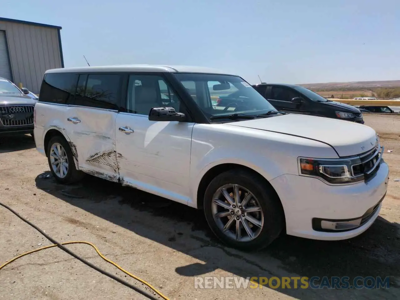 4 Photograph of a damaged car 2FMHK6D83KBA02600 FORD FLEX 2019