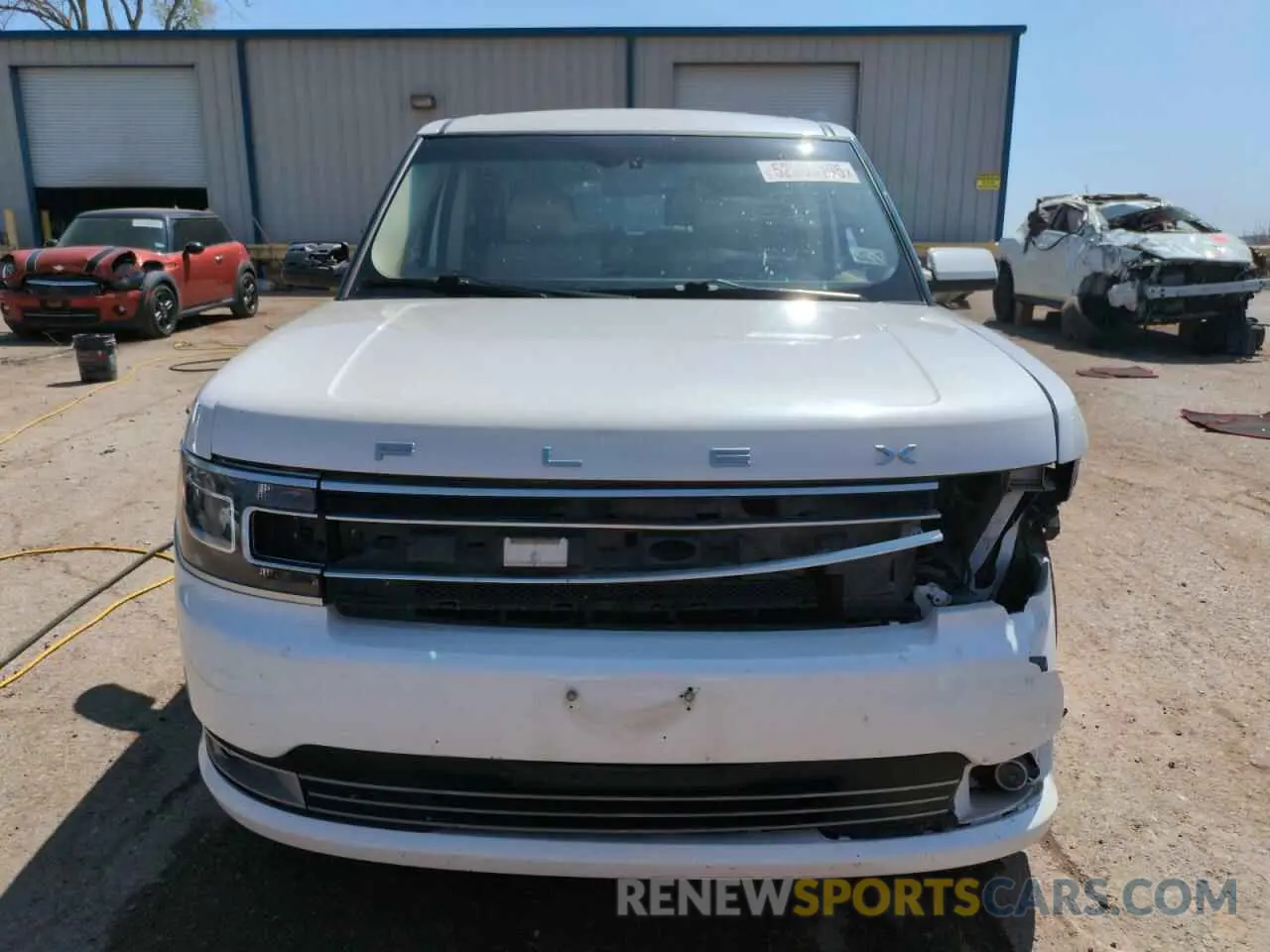 5 Photograph of a damaged car 2FMHK6D83KBA02600 FORD FLEX 2019
