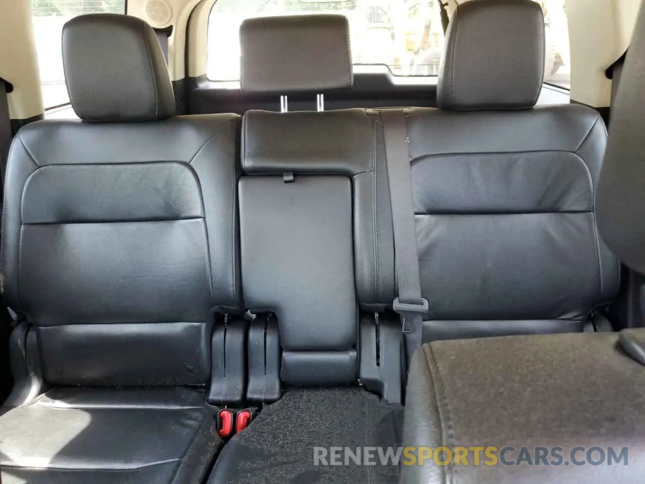 10 Photograph of a damaged car 2FMHK6D83KBA22605 FORD FLEX 2019