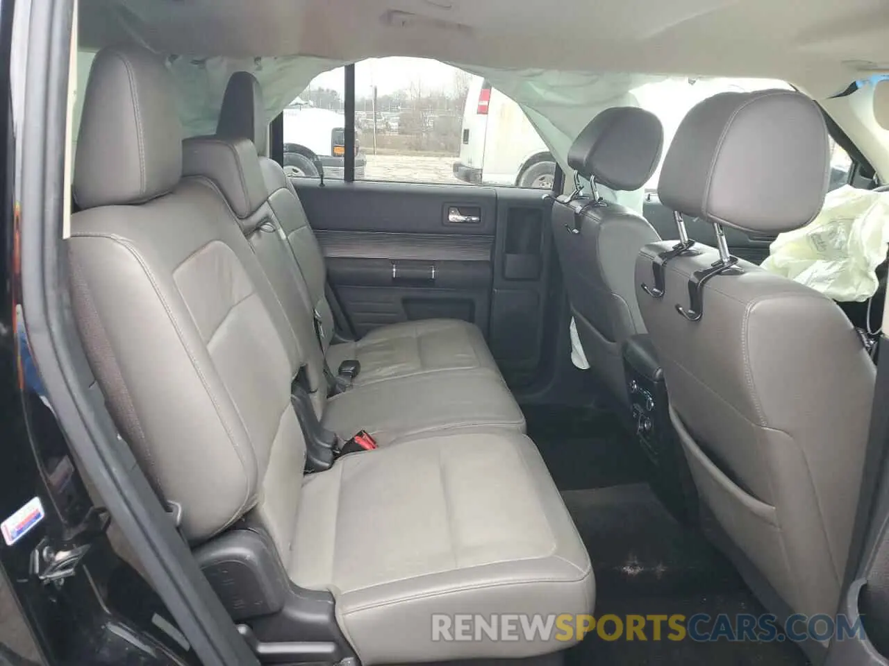 11 Photograph of a damaged car 2FMHK6D84KBA02735 FORD FLEX 2019