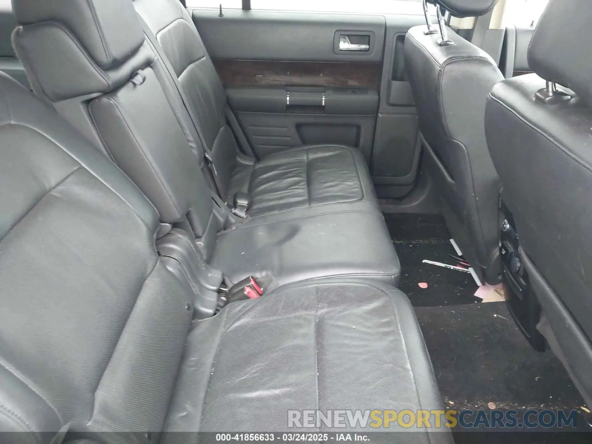8 Photograph of a damaged car 2FMHK6D84KBA36108 FORD FLEX 2019
