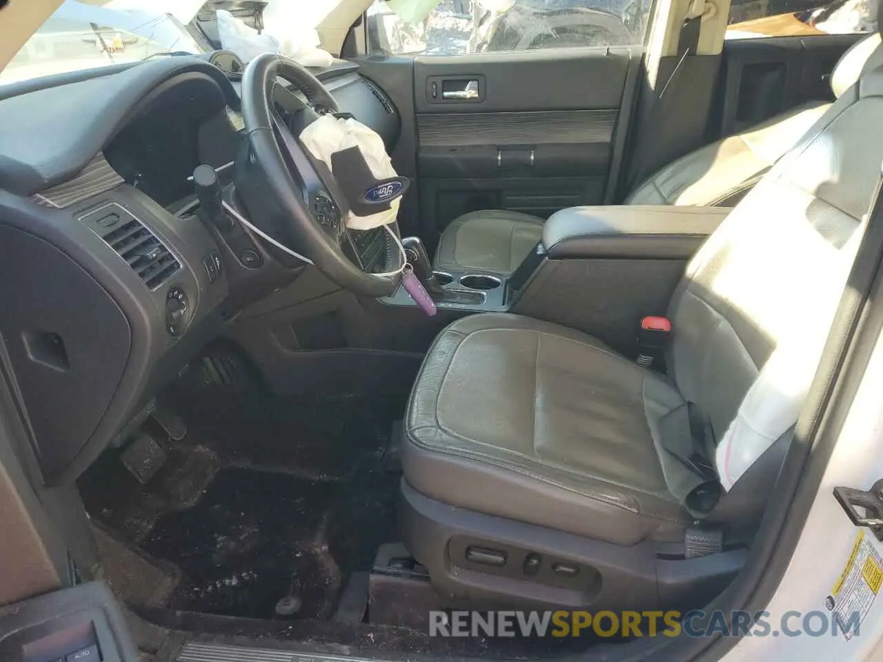 7 Photograph of a damaged car 2FMHK6D85KBA16885 FORD FLEX 2019