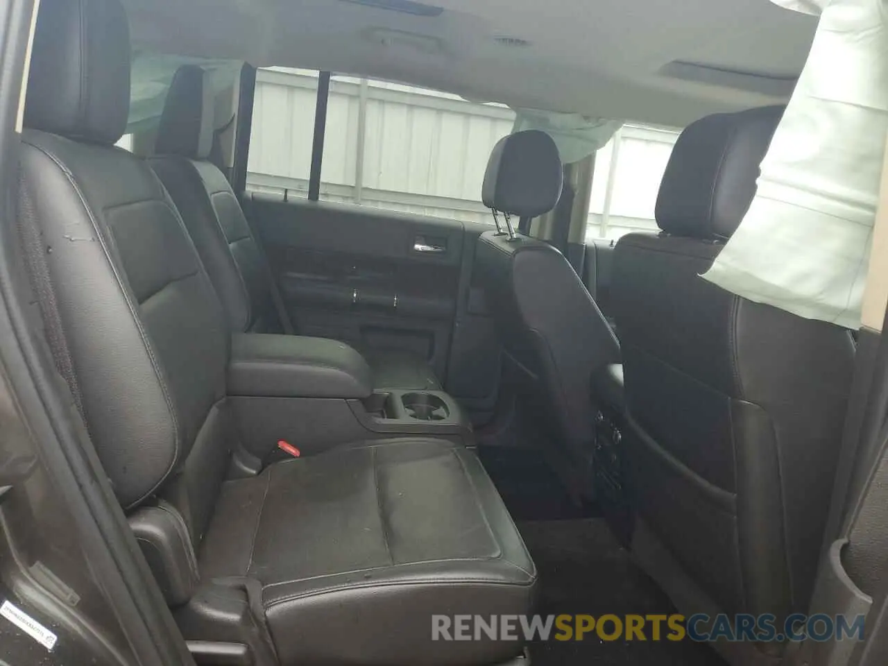 11 Photograph of a damaged car 2FMHK6D86KBA27216 FORD FLEX 2019