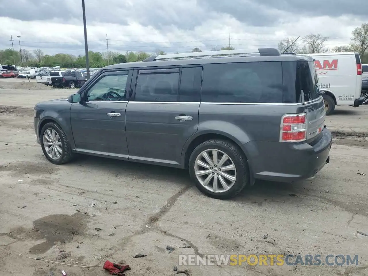 2 Photograph of a damaged car 2FMHK6D86KBA27216 FORD FLEX 2019