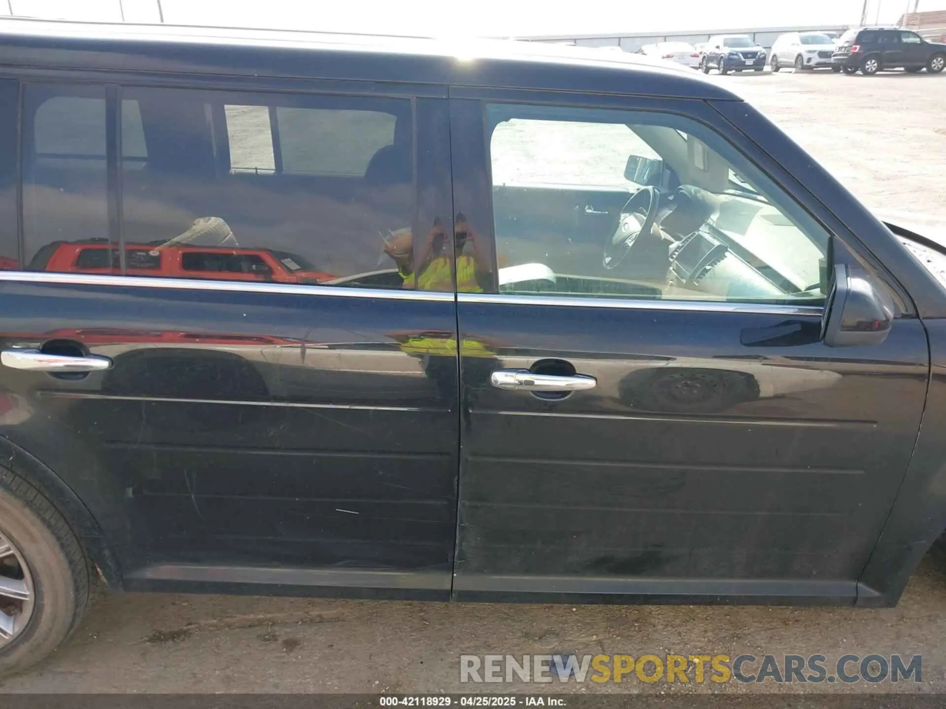 12 Photograph of a damaged car 2FMHK6D88KBA03323 FORD FLEX 2019