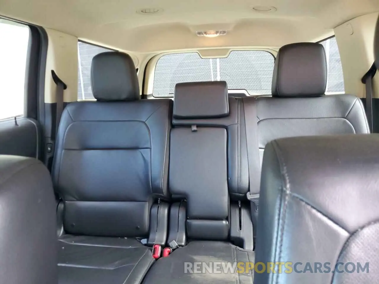 10 Photograph of a damaged car 2FMHK6D88KBA21420 FORD FLEX 2019