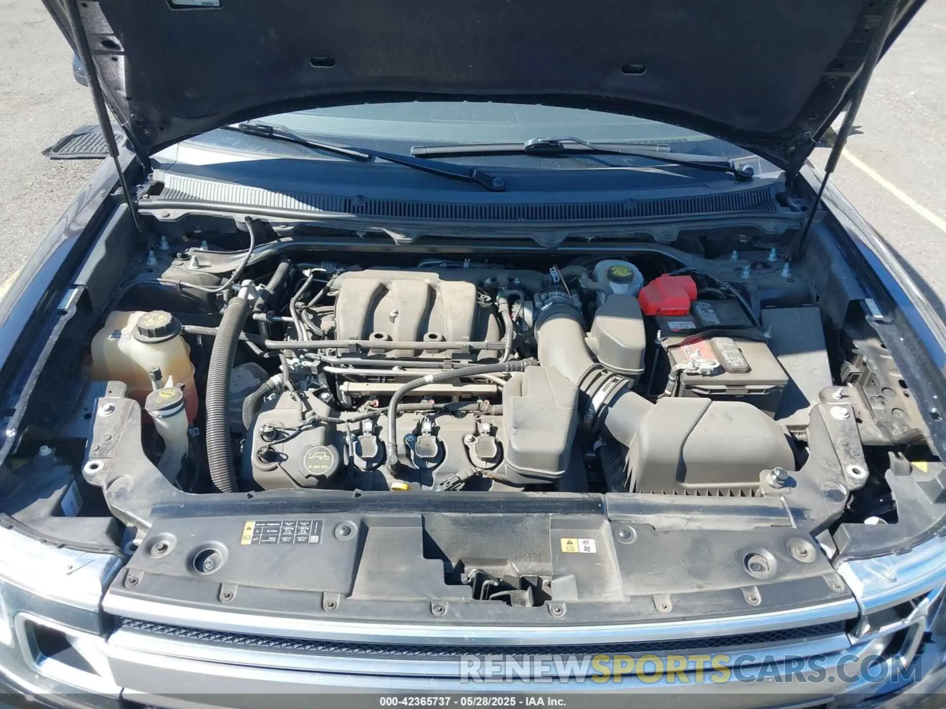 10 Photograph of a damaged car 2FMHK6D89KBA04190 FORD FLEX 2019