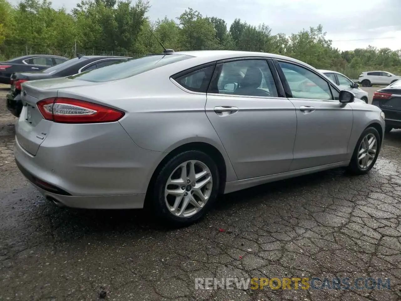 3 Photograph of a damaged car 3FA6P0HD5GR313946 FORD FUSION 2016
