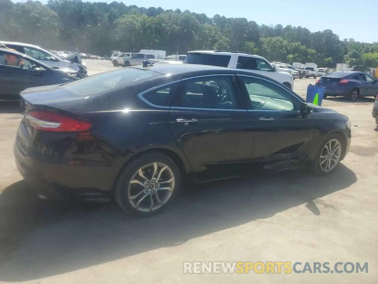 3 Photograph of a damaged car 3FA6P0CD0KR118210 FORD FUSION 2019