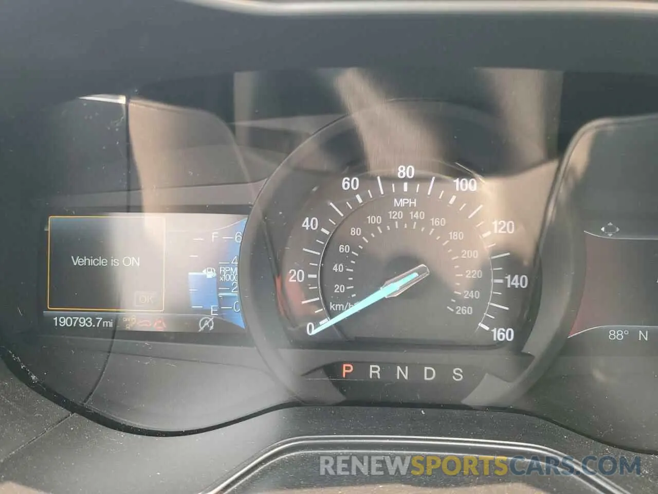 9 Photograph of a damaged car 3FA6P0CD0KR118336 FORD FUSION 2019