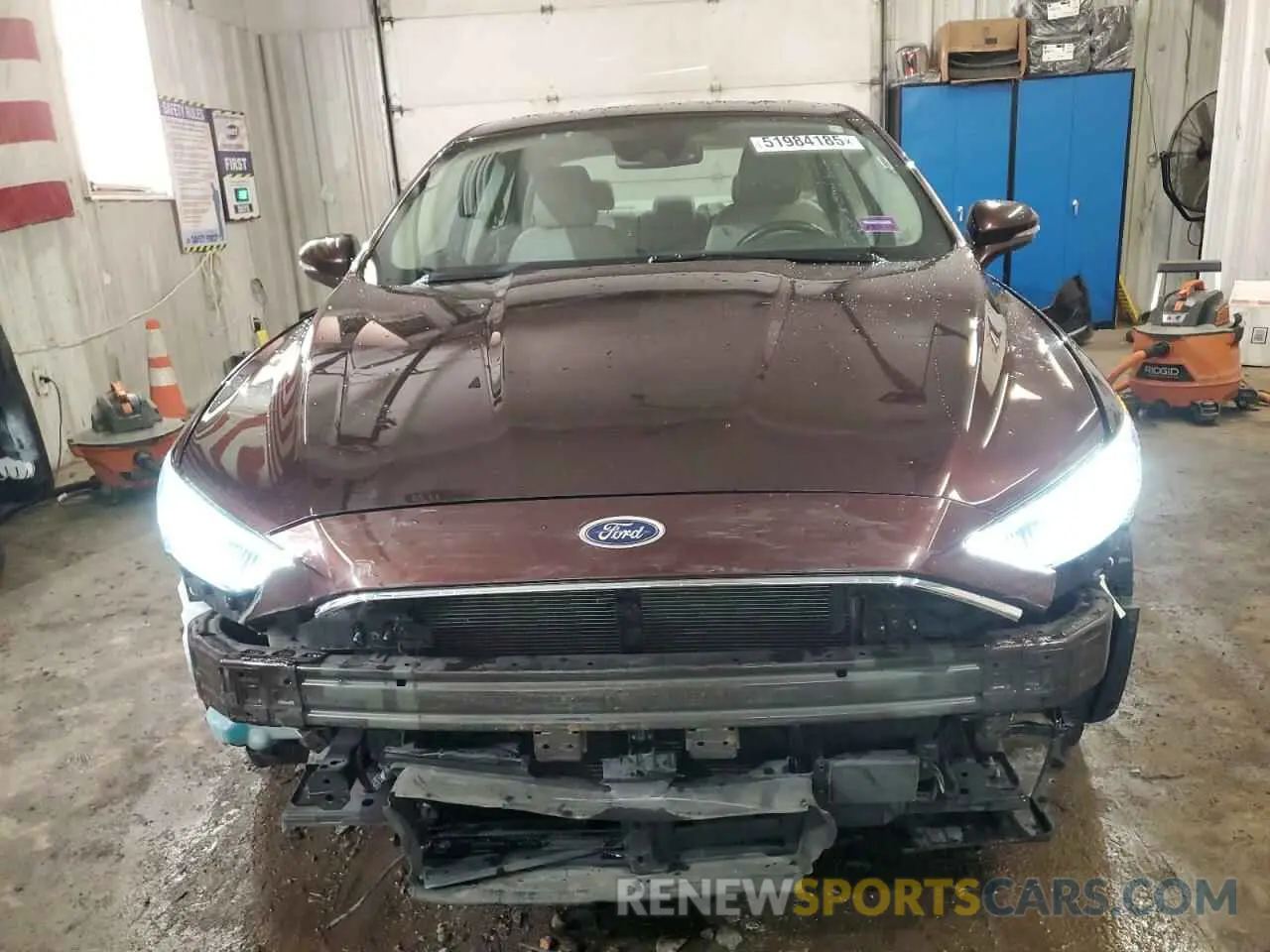 5 Photograph of a damaged car 3FA6P0CD0KR219957 FORD FUSION 2019