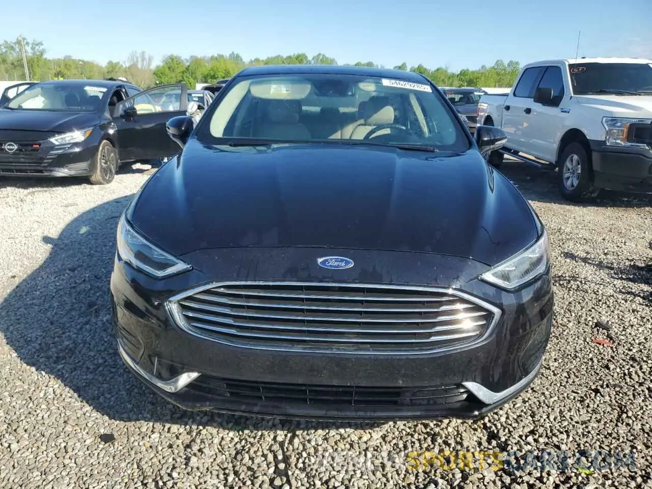 5 Photograph of a damaged car 3FA6P0CD0KR264655 FORD FUSION 2019