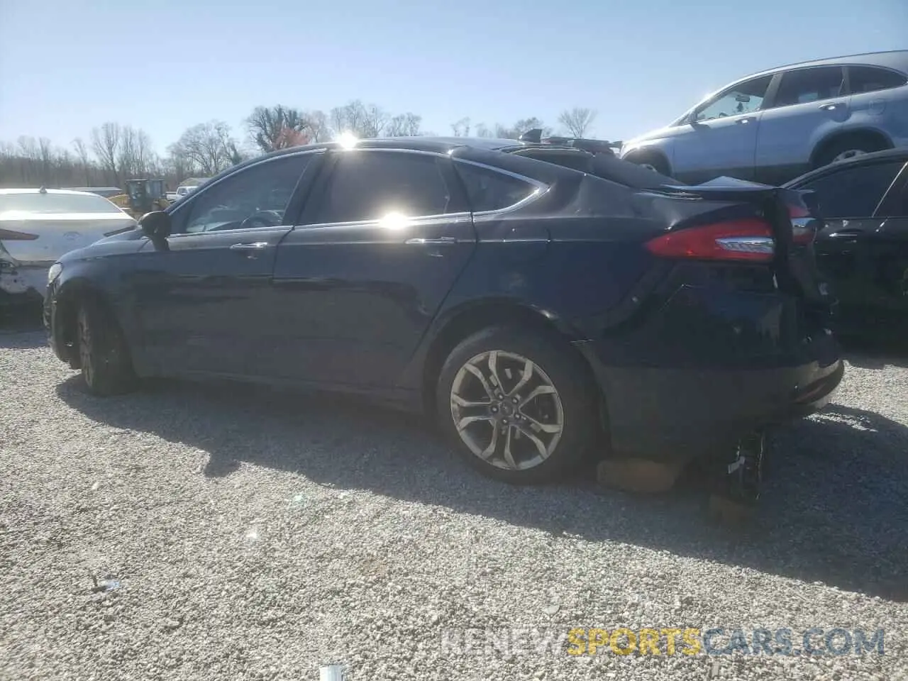 2 Photograph of a damaged car 3FA6P0CD1KR259805 FORD FUSION 2019
