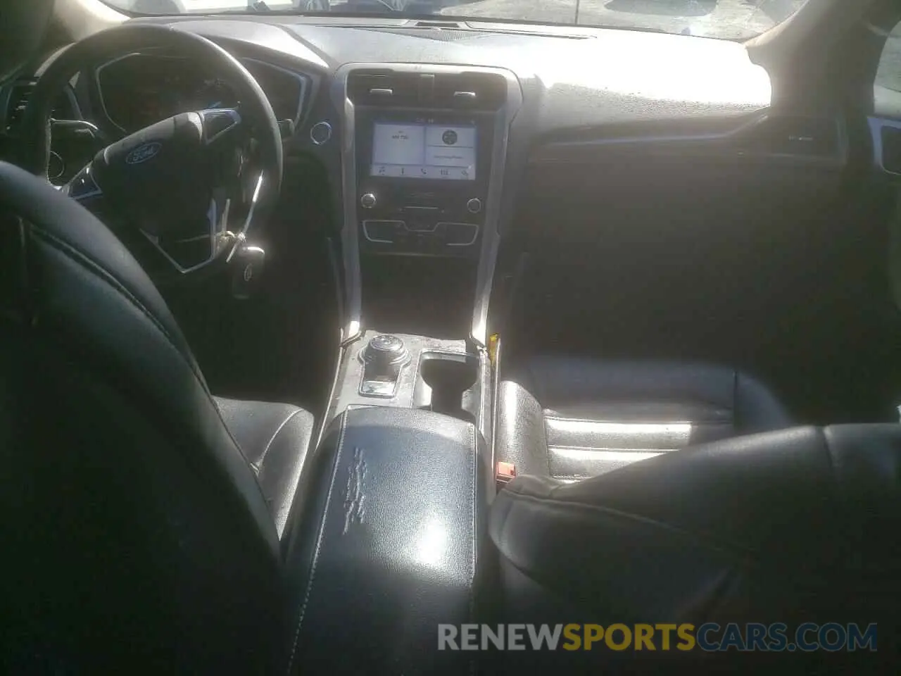 8 Photograph of a damaged car 3FA6P0CD1KR259805 FORD FUSION 2019