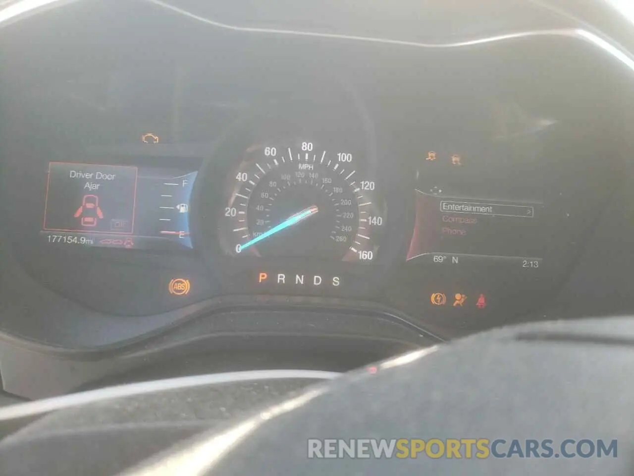 9 Photograph of a damaged car 3FA6P0CD1KR259805 FORD FUSION 2019