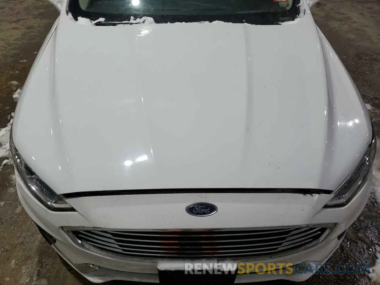 11 Photograph of a damaged car 3FA6P0CD2KR140256 FORD FUSION 2019