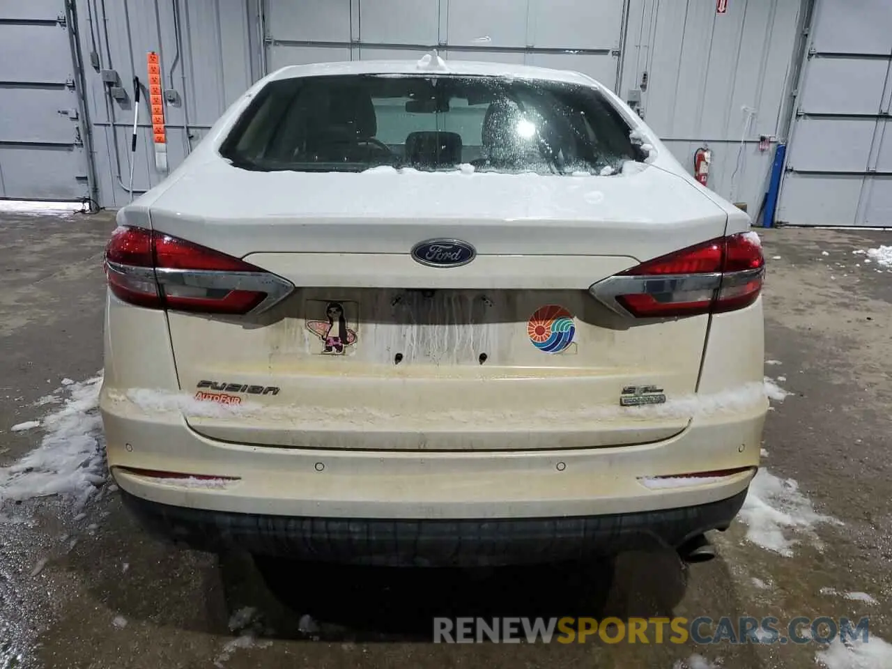 6 Photograph of a damaged car 3FA6P0CD2KR140256 FORD FUSION 2019