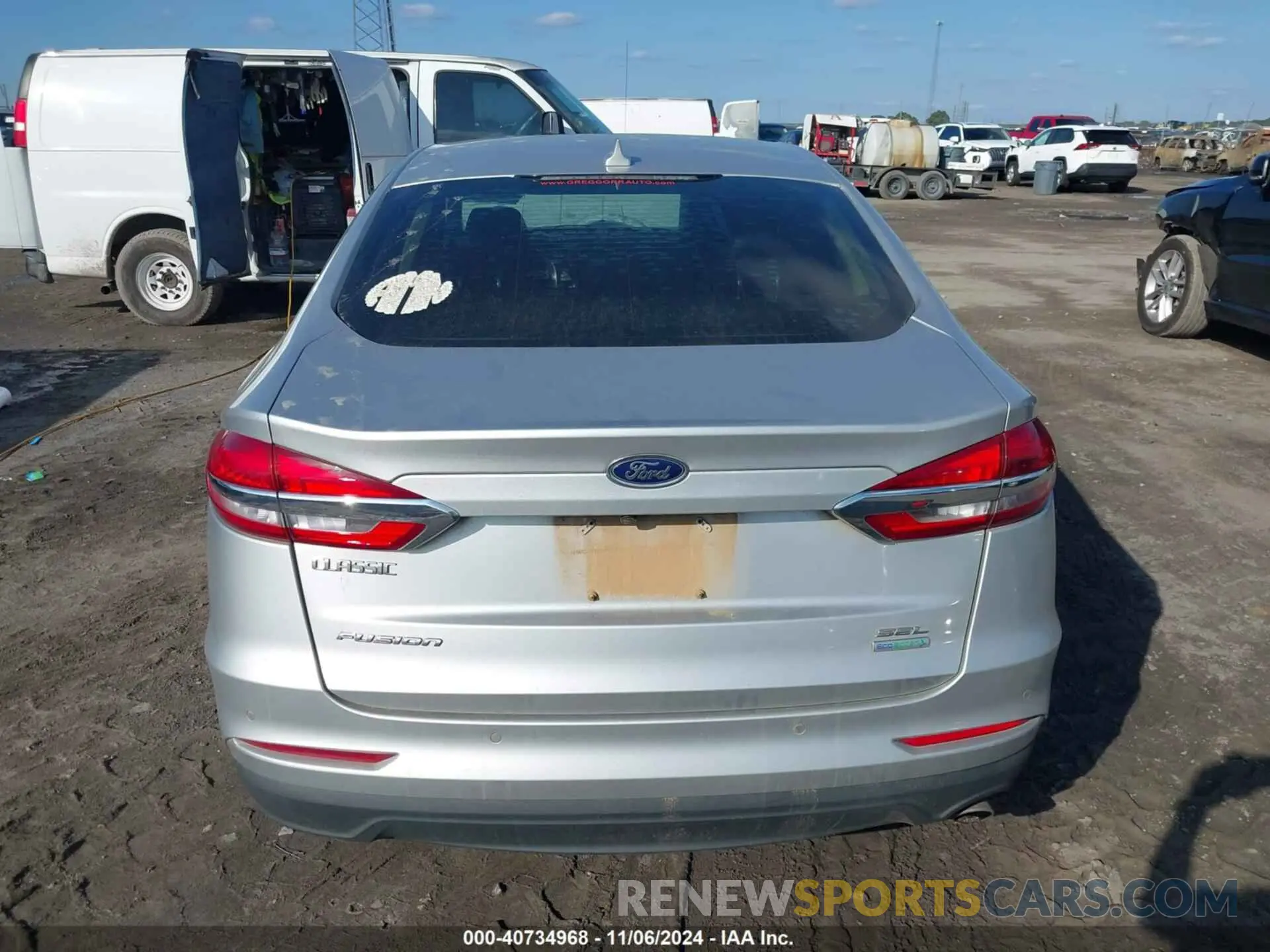 16 Photograph of a damaged car 3FA6P0CD2KR236596 FORD FUSION 2019
