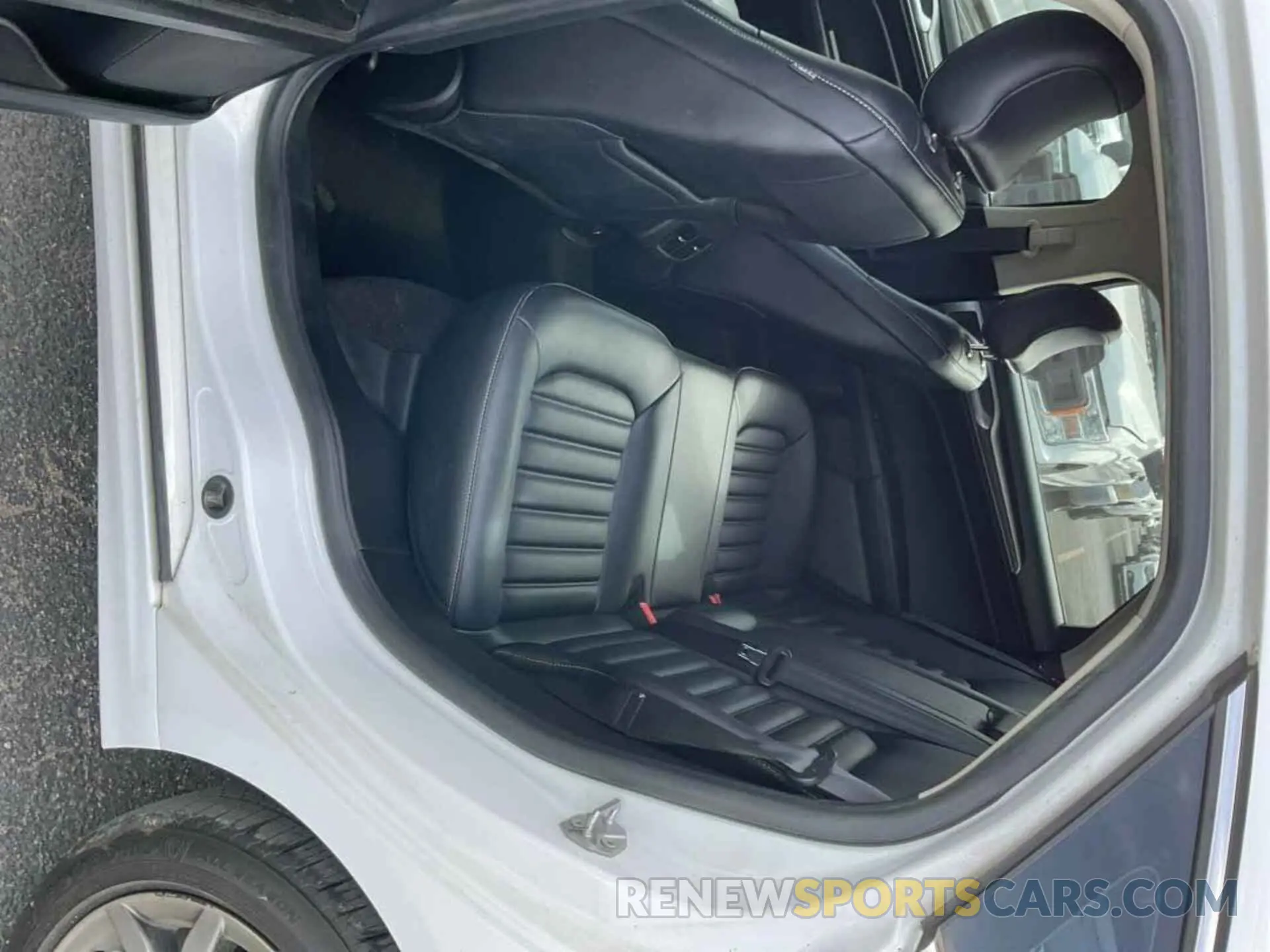 1 Photograph of a damaged car 3FA6P0CD2KR239790 FORD FUSION 2019
