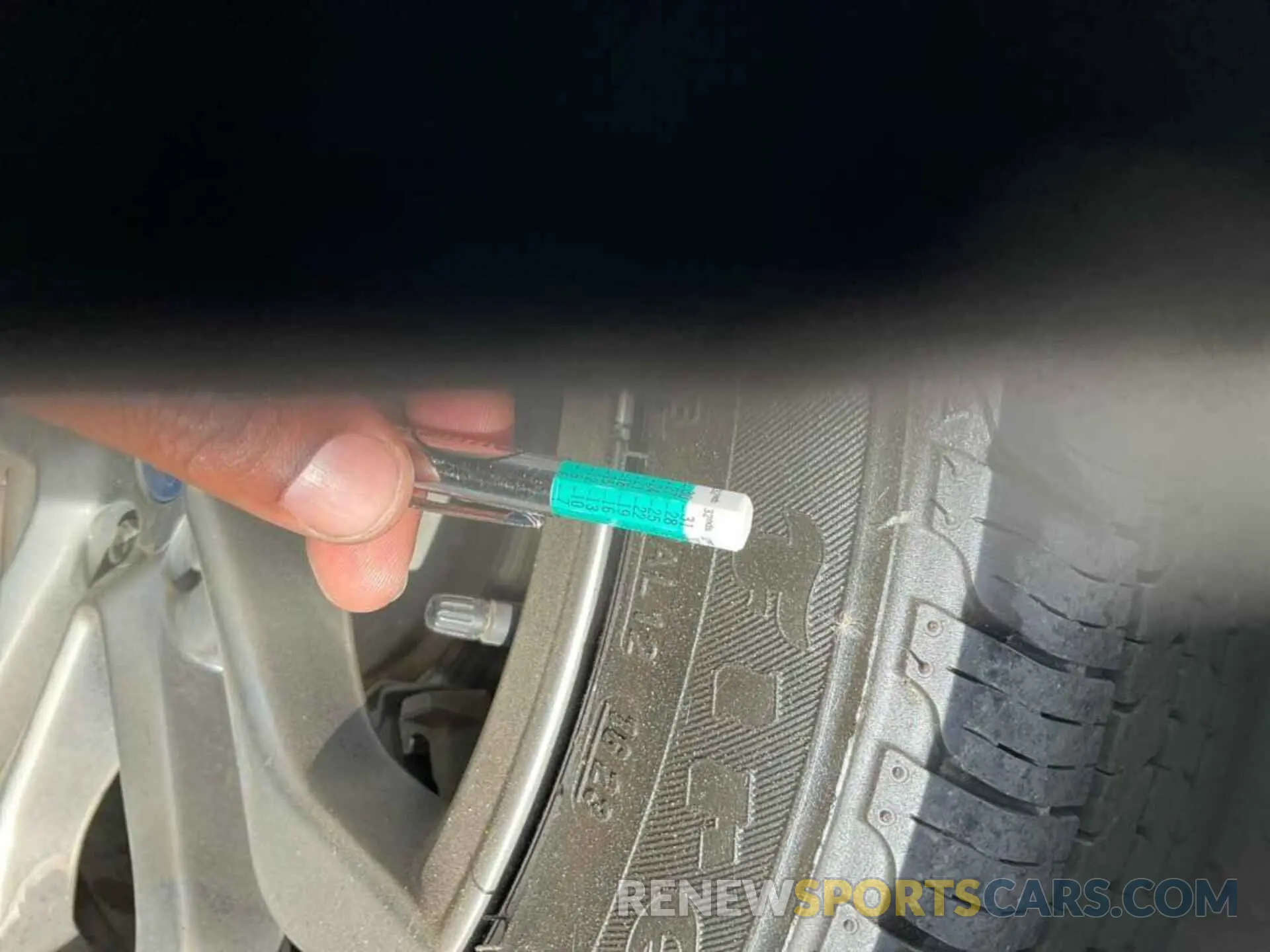 3 Photograph of a damaged car 3FA6P0CD2KR239790 FORD FUSION 2019