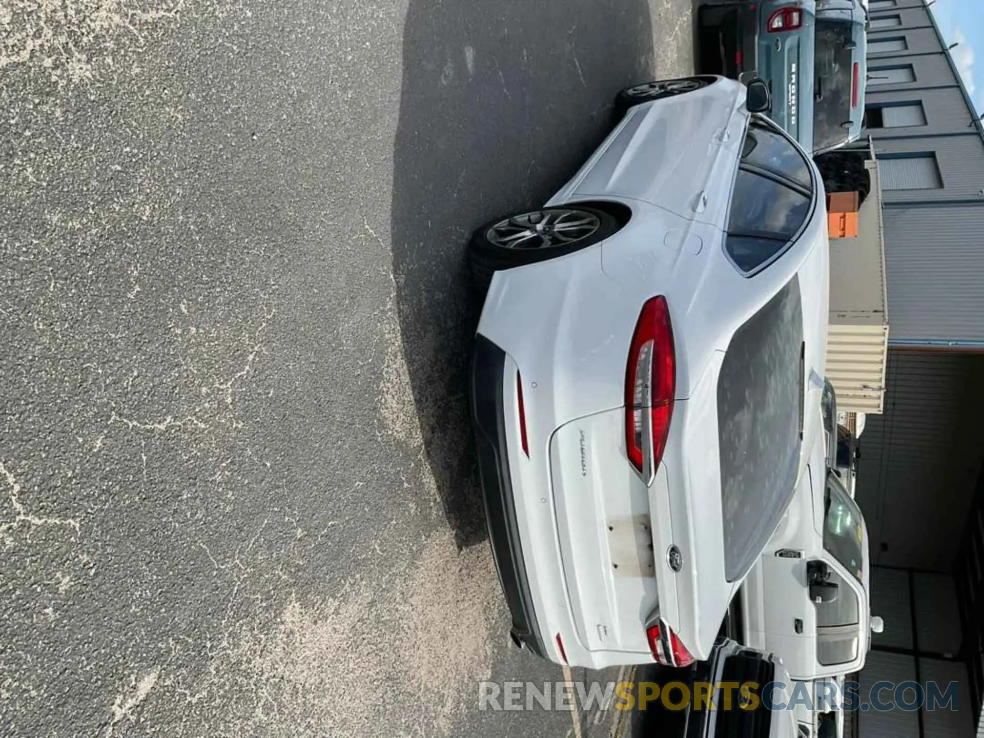 4 Photograph of a damaged car 3FA6P0CD2KR239790 FORD FUSION 2019