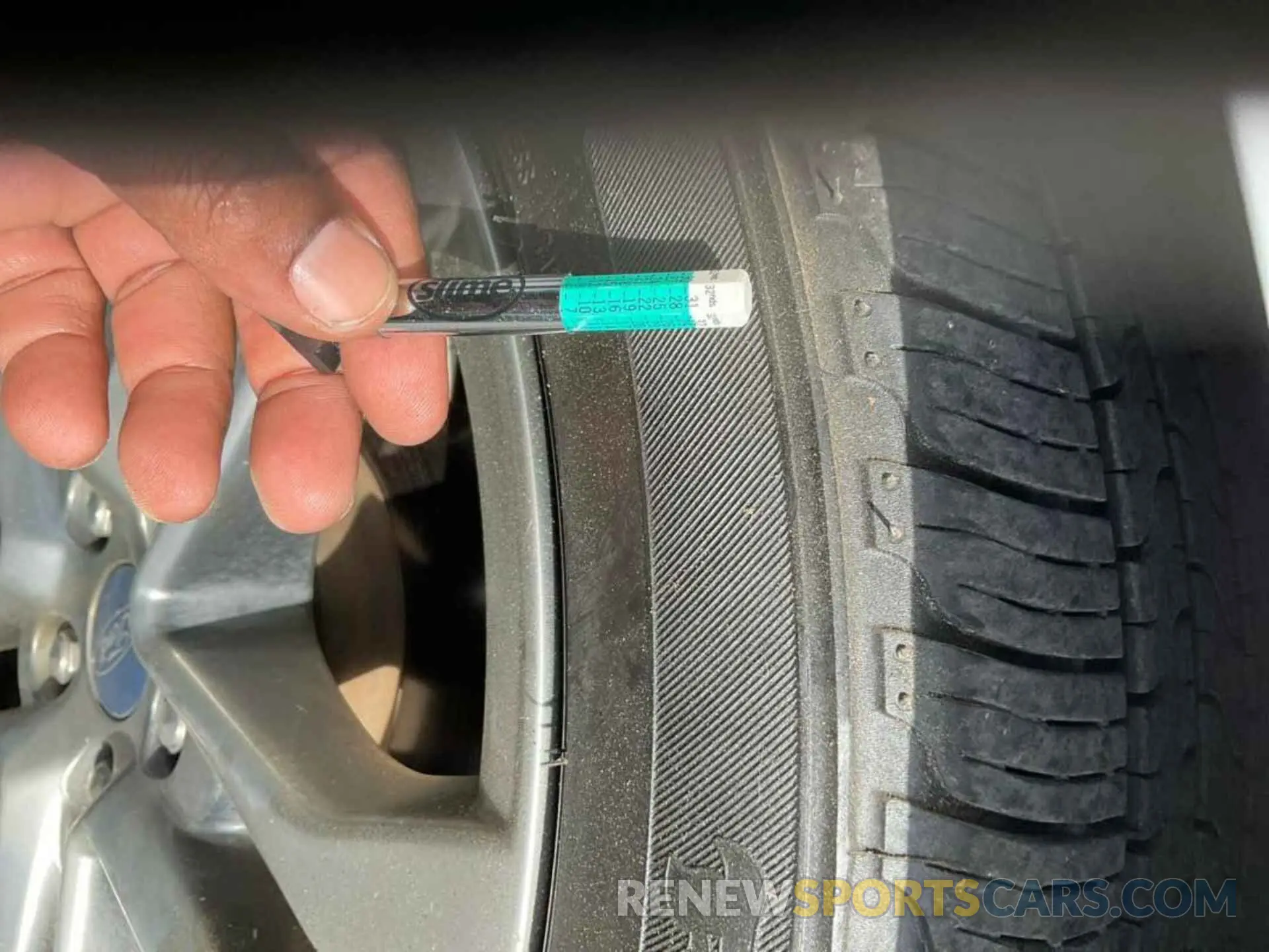 8 Photograph of a damaged car 3FA6P0CD2KR239790 FORD FUSION 2019